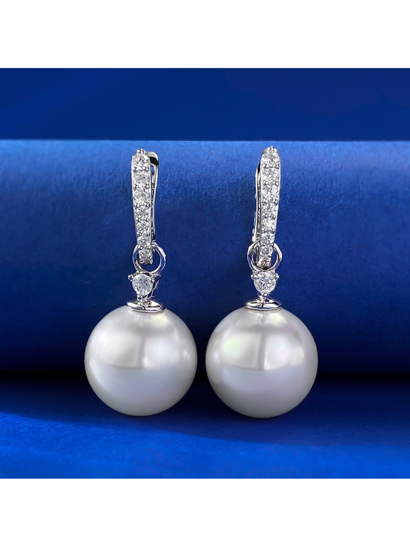 2025 new pearl 13mm earrings with 925 silver European and American earrings fashionable commuting style 