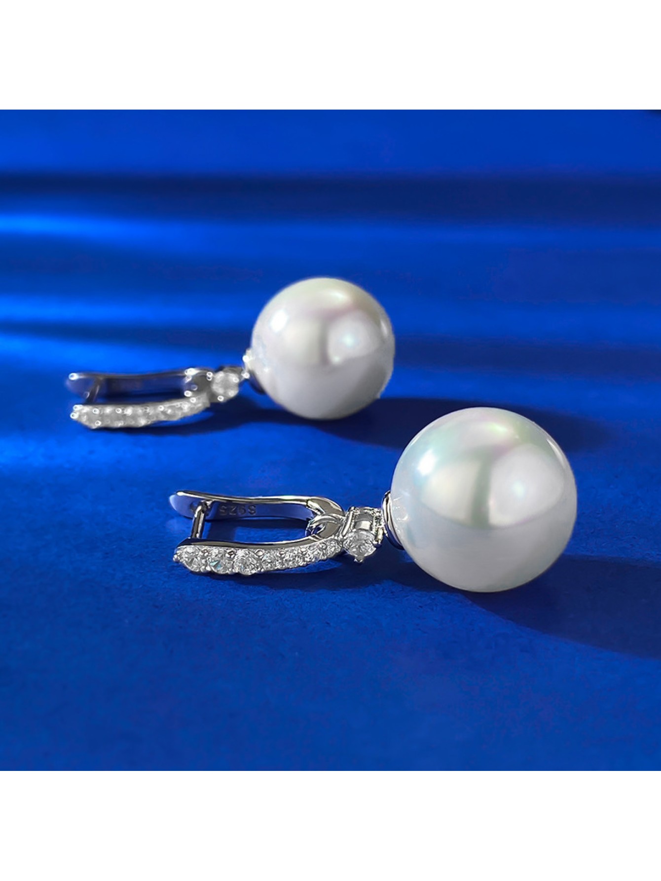 2025 new pearl 13mm earrings with 925 silver European and American earrings fashionable commuting style 