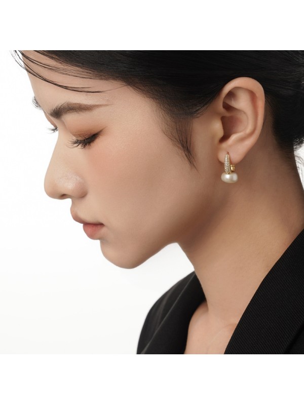 Simple and fashionable S925 pure silver natural freshwater pearl ear buckle women's super sparkling diamond geometric earrings 