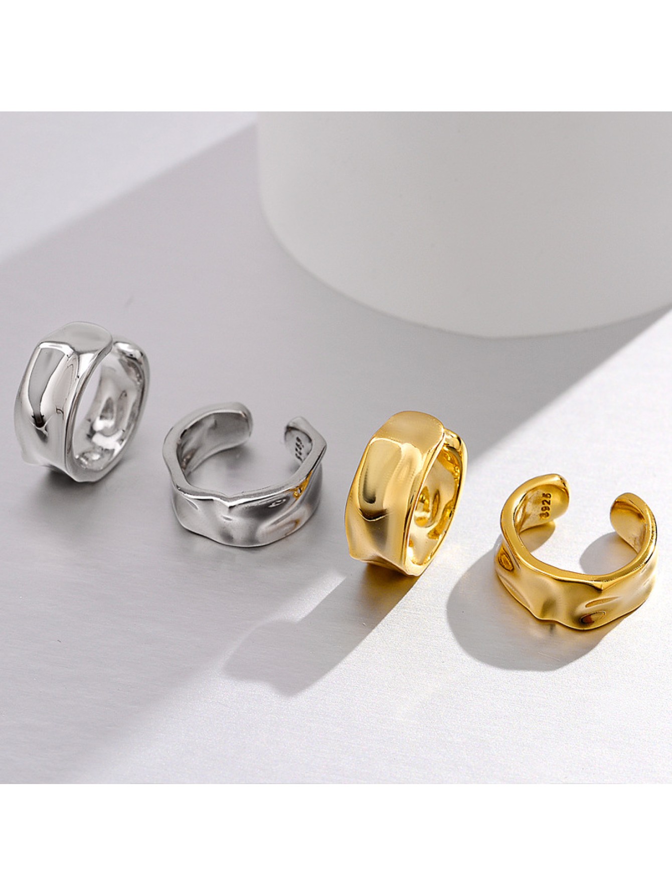 S925 sterling silver irregular geometric ear clip for men and women, fashionable smooth wrinkled paper without ear hole earrings for women 