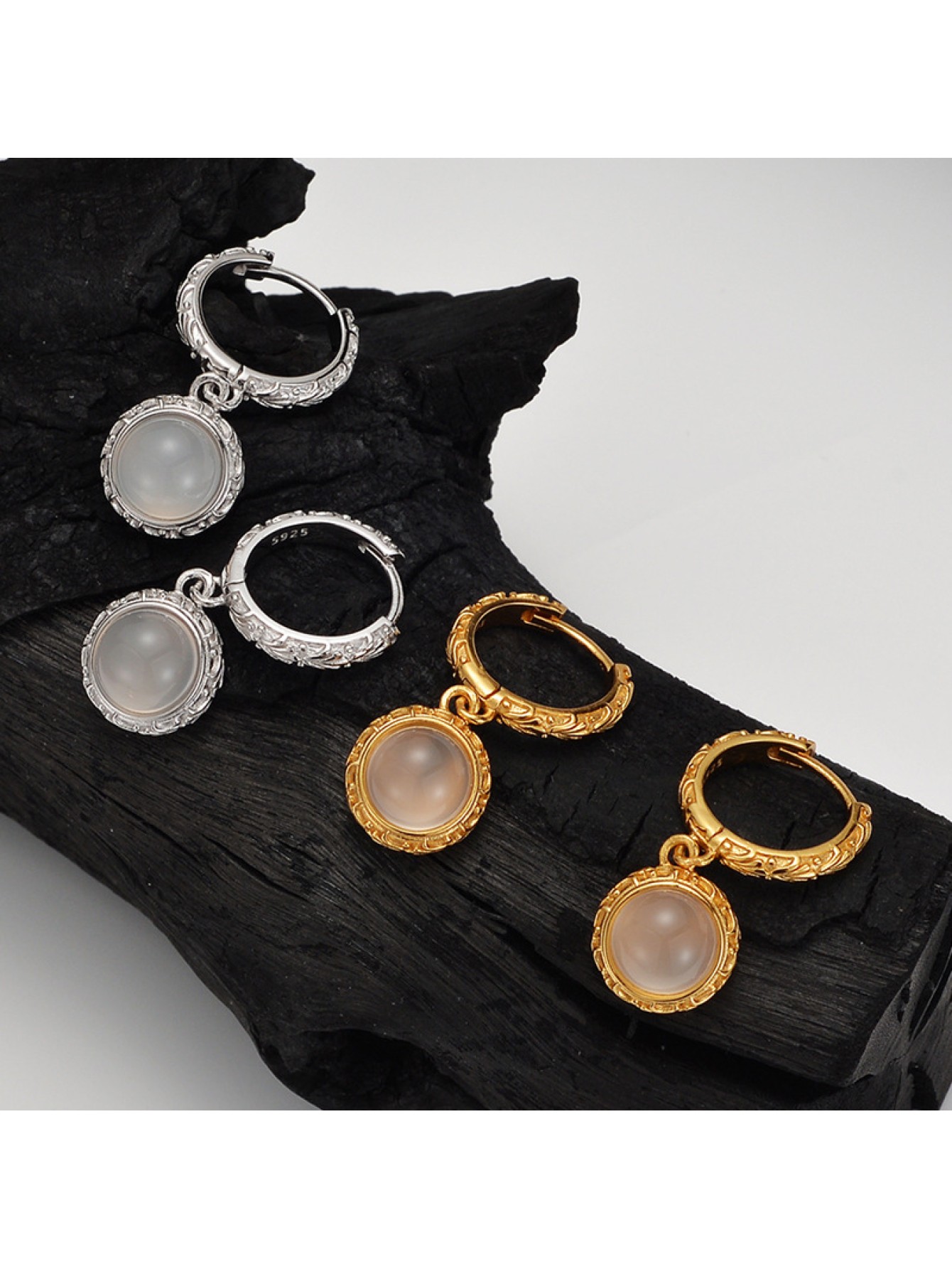 Light luxury design S925 pure silver earring buckle women's new inlaid agate earrings 