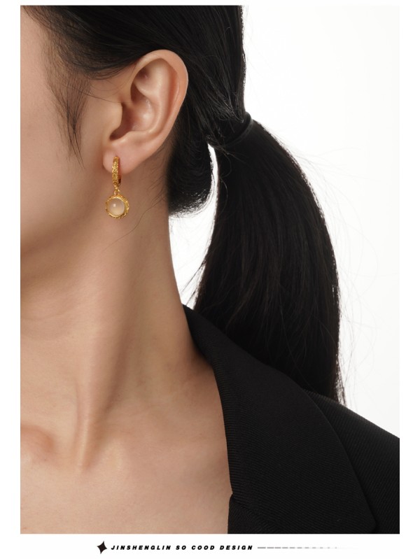 Light luxury design S925 pure silver earring buckle women's new inlaid agate earrings