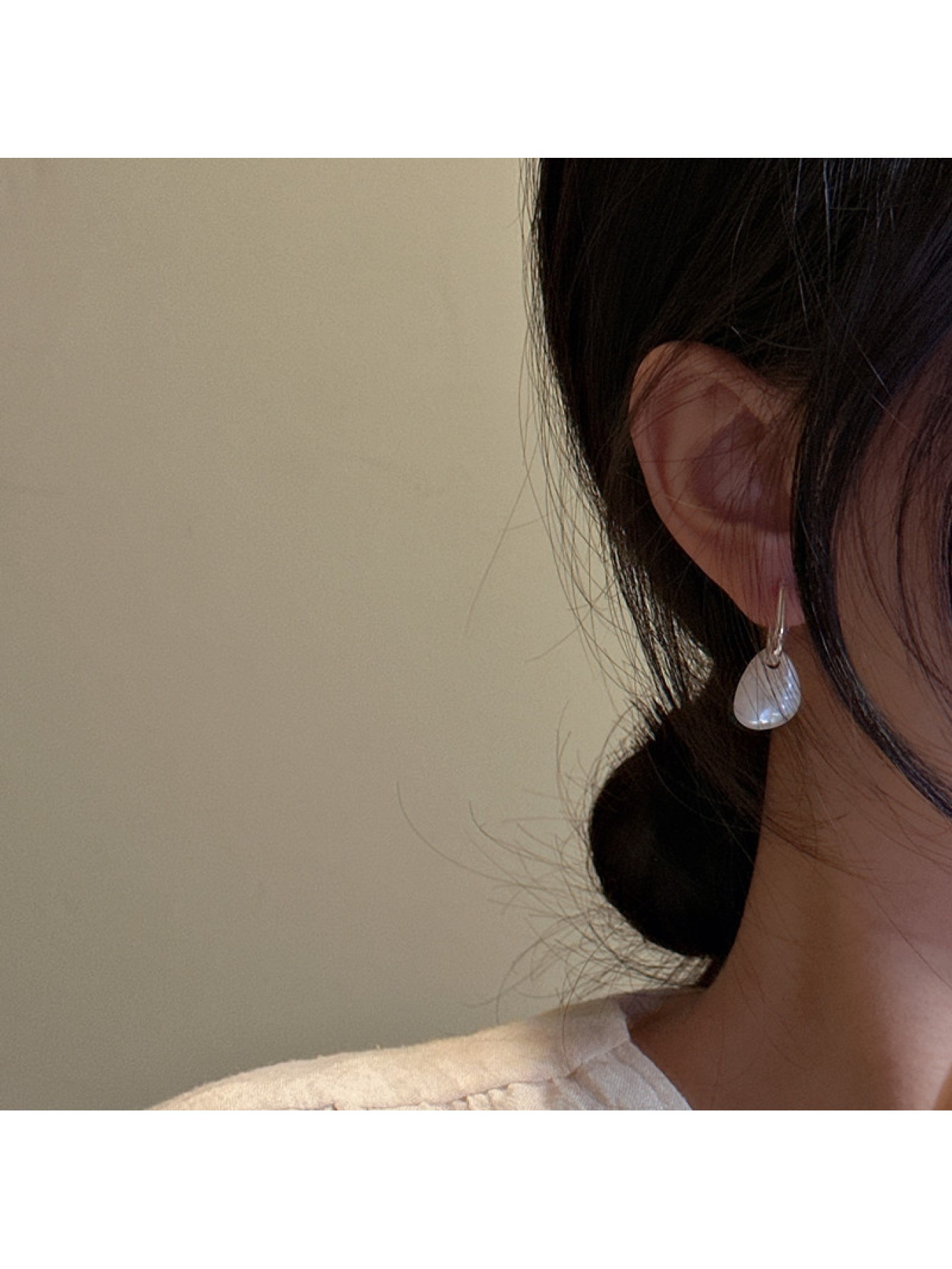 S925 sterling silver white shell earrings fashionable INS style texture ear accessories 