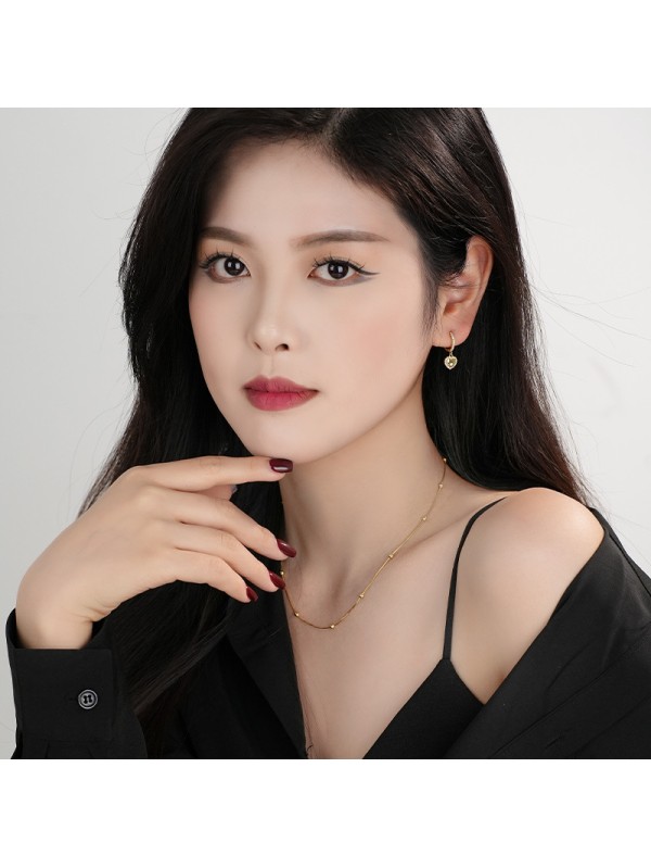 S925 Silver Love Zircon Earrings with Women's High Grade Heart Shaped Earrings Stackable Peach Heart Earrings 